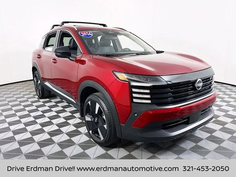 Used 2026 Nissan Kicks SR w/ SR Premium Package image 1