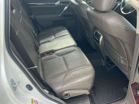 Used 2012 Lexus GX 460 Premium AWD/4WD image 18