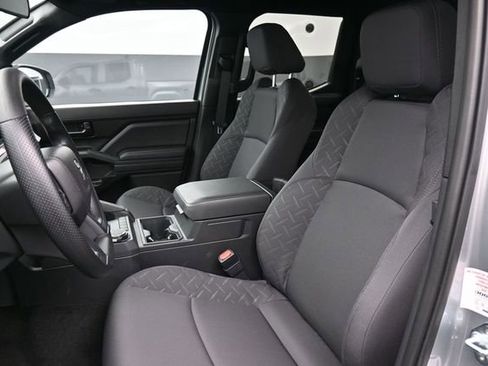 Used 2026 Toyota Tacoma SR AWD/4WD image 19