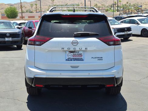 New 2026 Nissan Rogue Platinum AWD/4WD image 4