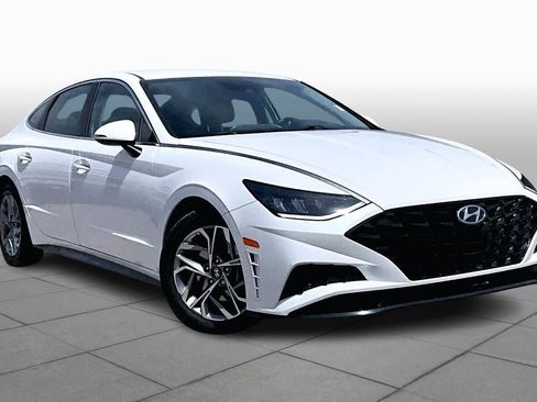 Used 2020 Hyundai Sonata SEL w/ Convenience Package image 3