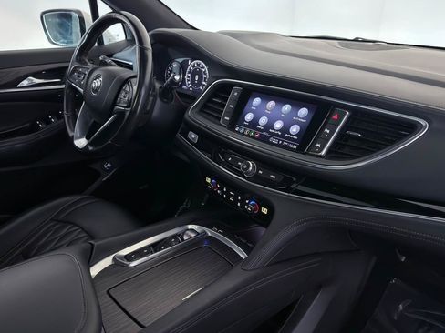 Used 2023 Buick Enclave Avenir w/ Avenir Technology Package AWD/4WD image 27