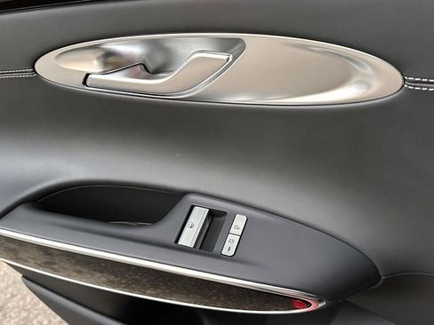 Used 2025 Genesis GV70 2.5T image 21