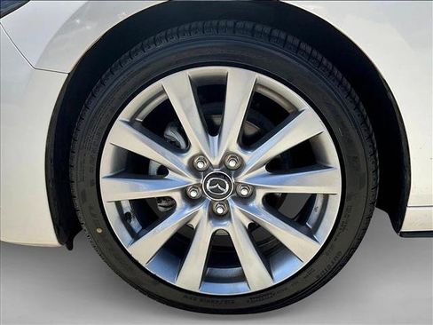 Used 2025 MAZDA MAZDA3 s FWD image 10