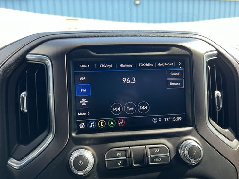 Certified 2022 GMC Sierra 3500 AT4 w/ AT4 Preferred Package AWD/4WD image 20