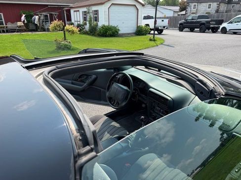 Used 1999 Chevrolet Camaro Z28 w/ Preferred Equipment Group 2 RWD image 21