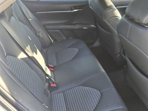 Used 2024 Toyota Camry SE image 15