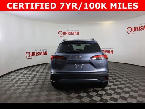Used 2022 Toyota Corolla Cross XLE image 5