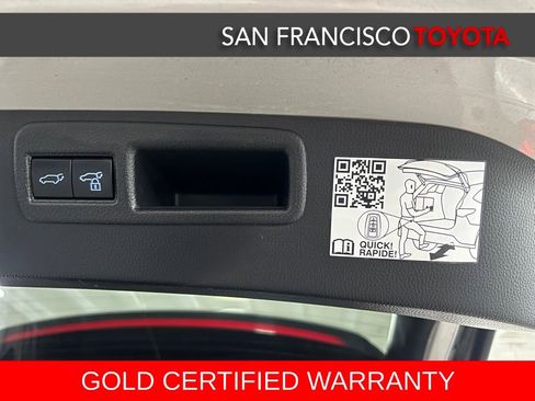 Certified 2021 Toyota Venza XLE image 41