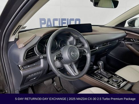 Used 2025 MAZDA CX-30 2.5 Turbo w/ Premium Package image 11