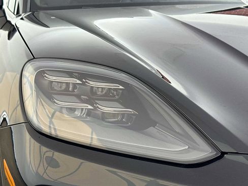 New 2026 Porsche Cayenne S image 28