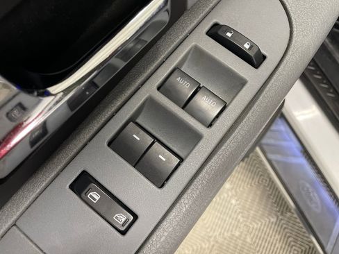 Used 2014 Ford F150 XLT w/ Equipment Group 302A Luxury image 15