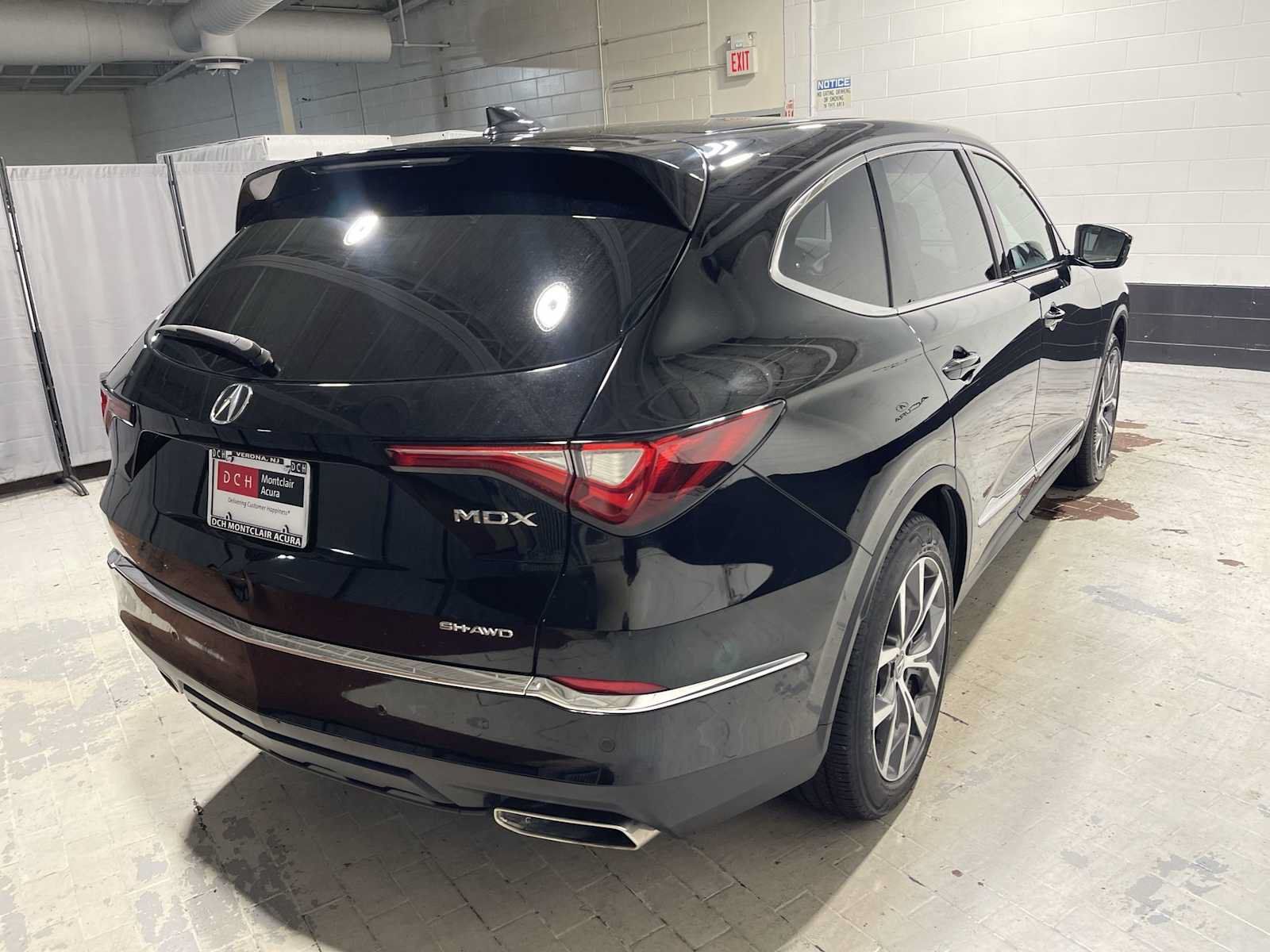 Used 2024 Acura MDX w/ Technology Package AWD/4WD image 26