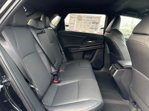 New 2026 Subaru Solterra image 10