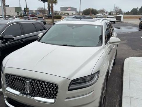 Used 2023 Lincoln Nautilus Reserve w/ Class II Trailer Tow Package image 12