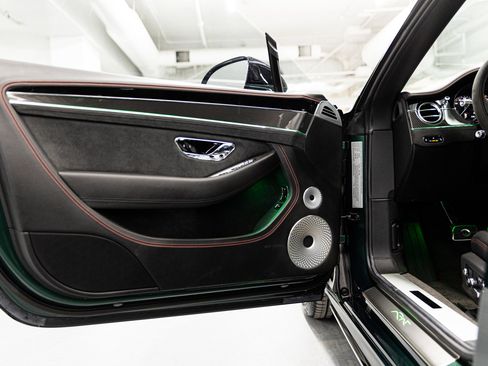 Used 2023 Bentley Continental GT Speed image 25