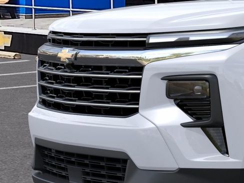New 2026 Chevrolet Traverse LT w/ Sun and Wheel Package FWD image 13