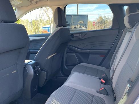 Used 2022 Ford Escape SE w/ Convenience Package image 19