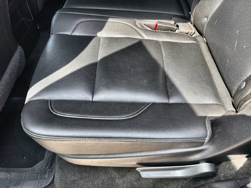 Used 2017 GMC Yukon SLT RWD image 17