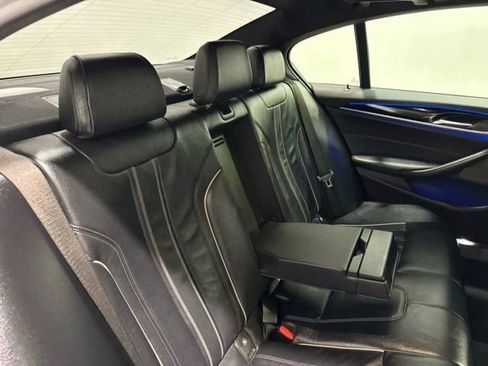 Used 2020 BMW M550i xDrive image 20