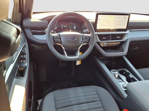 New 2026 Ford Explorer ST-Line AWD/4WD image 9