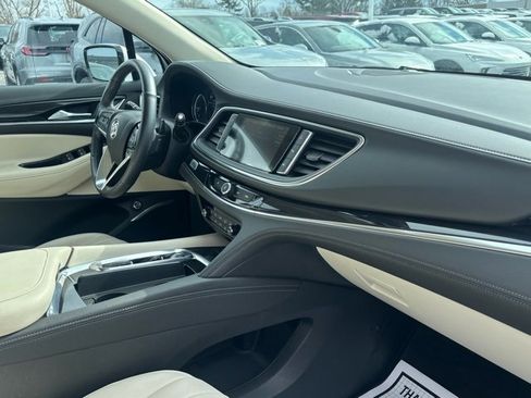 Certified 2023 Buick Enclave Essence image 15