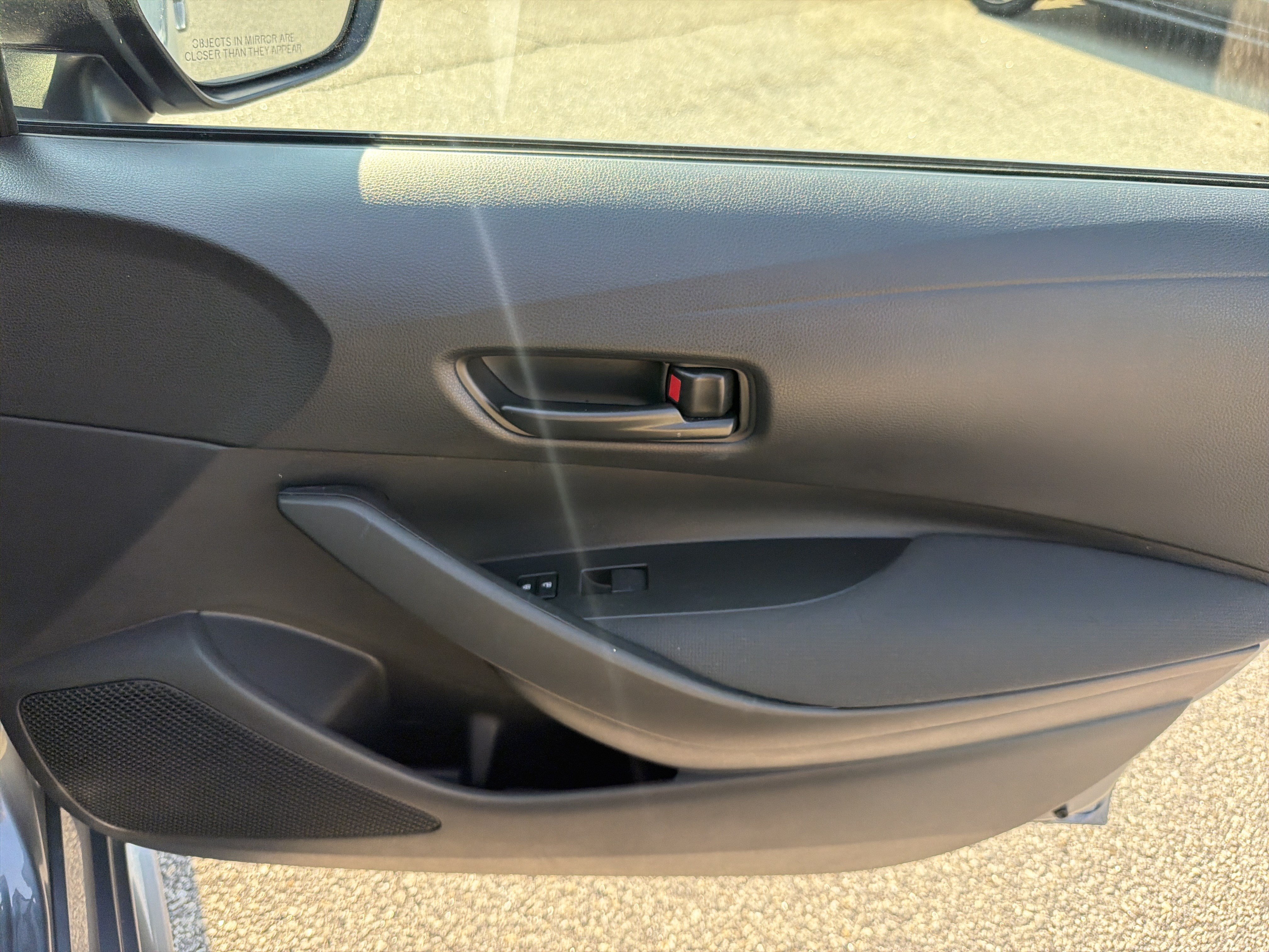 Certified 2025 Toyota Corolla LE FWD image 25