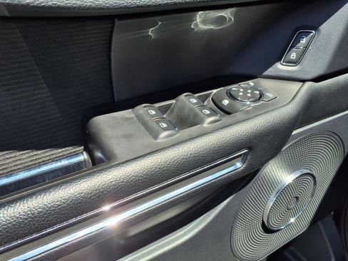 Used 2021 Ford Expedition XLT w/ Black Accent Package image 12