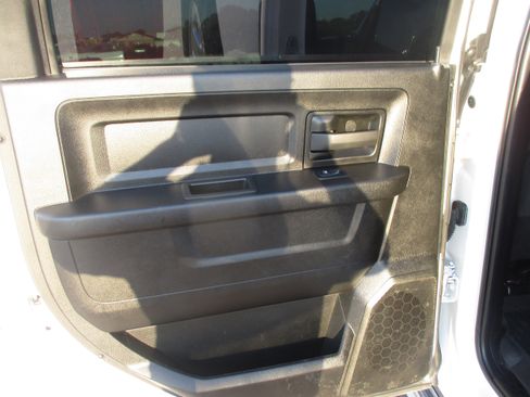 Used 2023 RAM 2500 Tradesman image 7