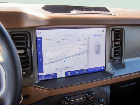 Certified 2024 Ford Bronco Outer Banks AWD/4WD image 13