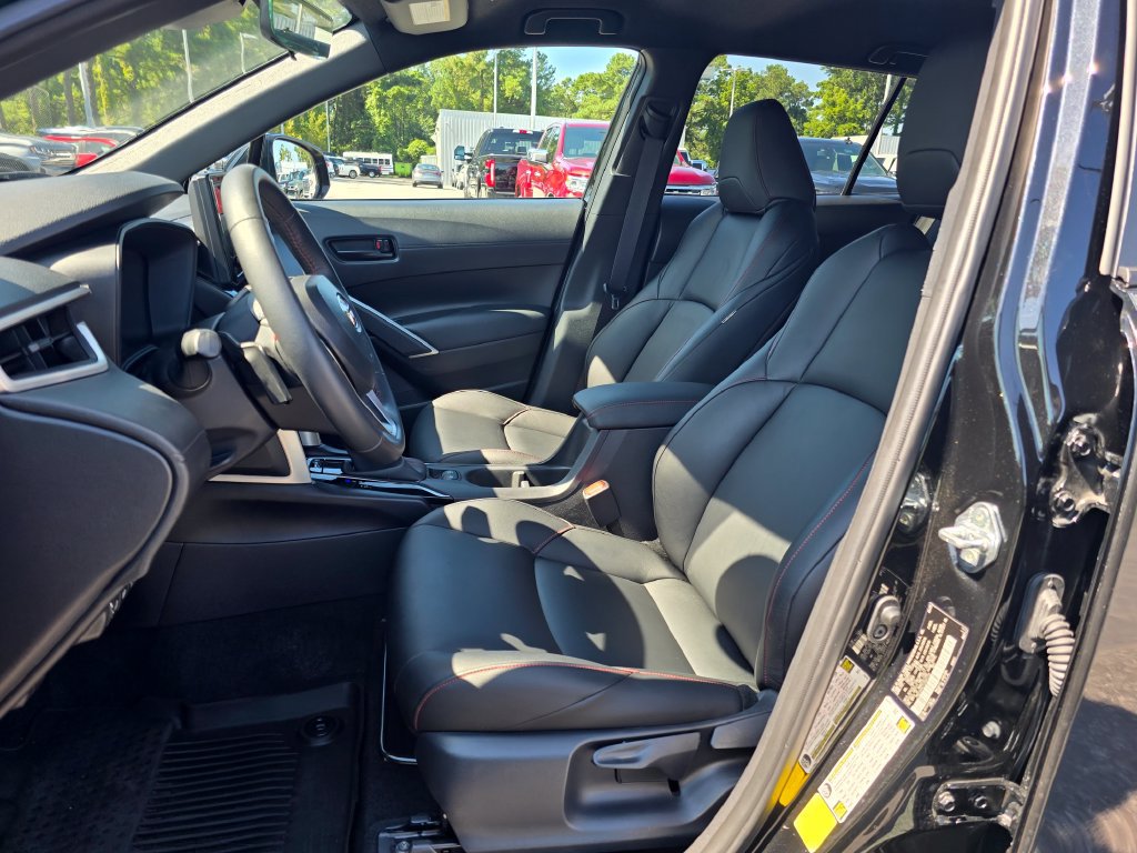 Used 2025 Toyota Corolla Cross AWD Hybrid image 9