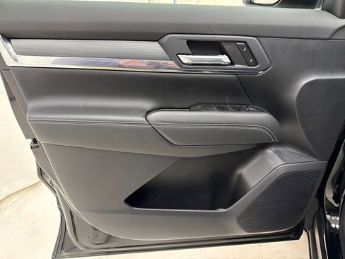 New 2026 GMC Terrain Elevation image 16