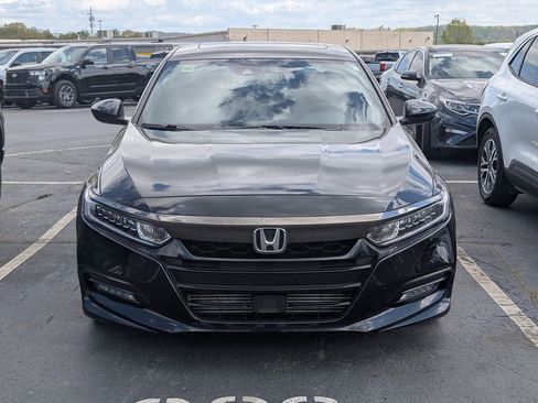 Used 2020 Honda Accord Sport image 5