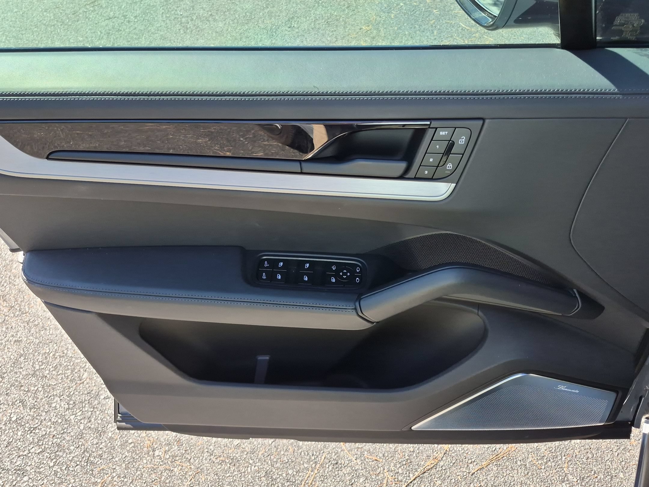Certified 2026 Porsche Cayenne GTS AWD/4WD image 19