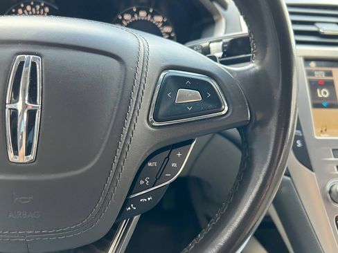 Used 2018 Lincoln MKZ Select w/ Select Plus Package FWD image 23