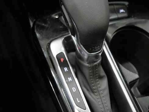 Used 2024 Chevrolet Trax LT w/ Driver Confidence Package FWD image 22