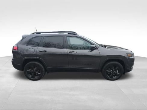 Used 2023 Jeep Cherokee Altitude Lux AWD/4WD image 7