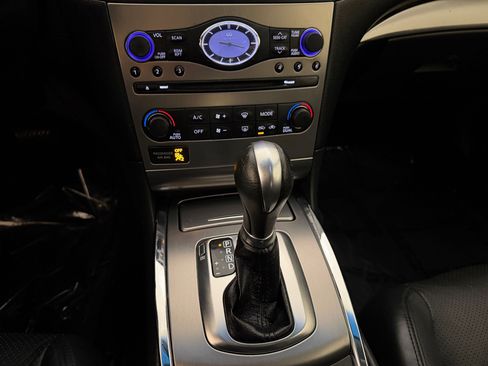 Used 2013 INFINITI G37 x w/ Premium Pkg image 18