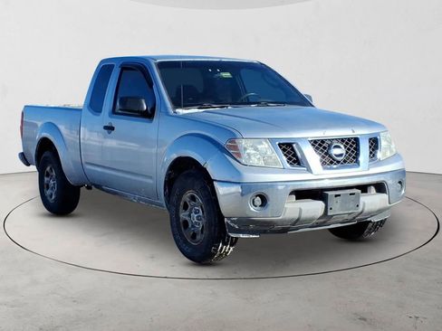 Used 2009 Nissan Frontier SE w/ Power Pkg image 4
