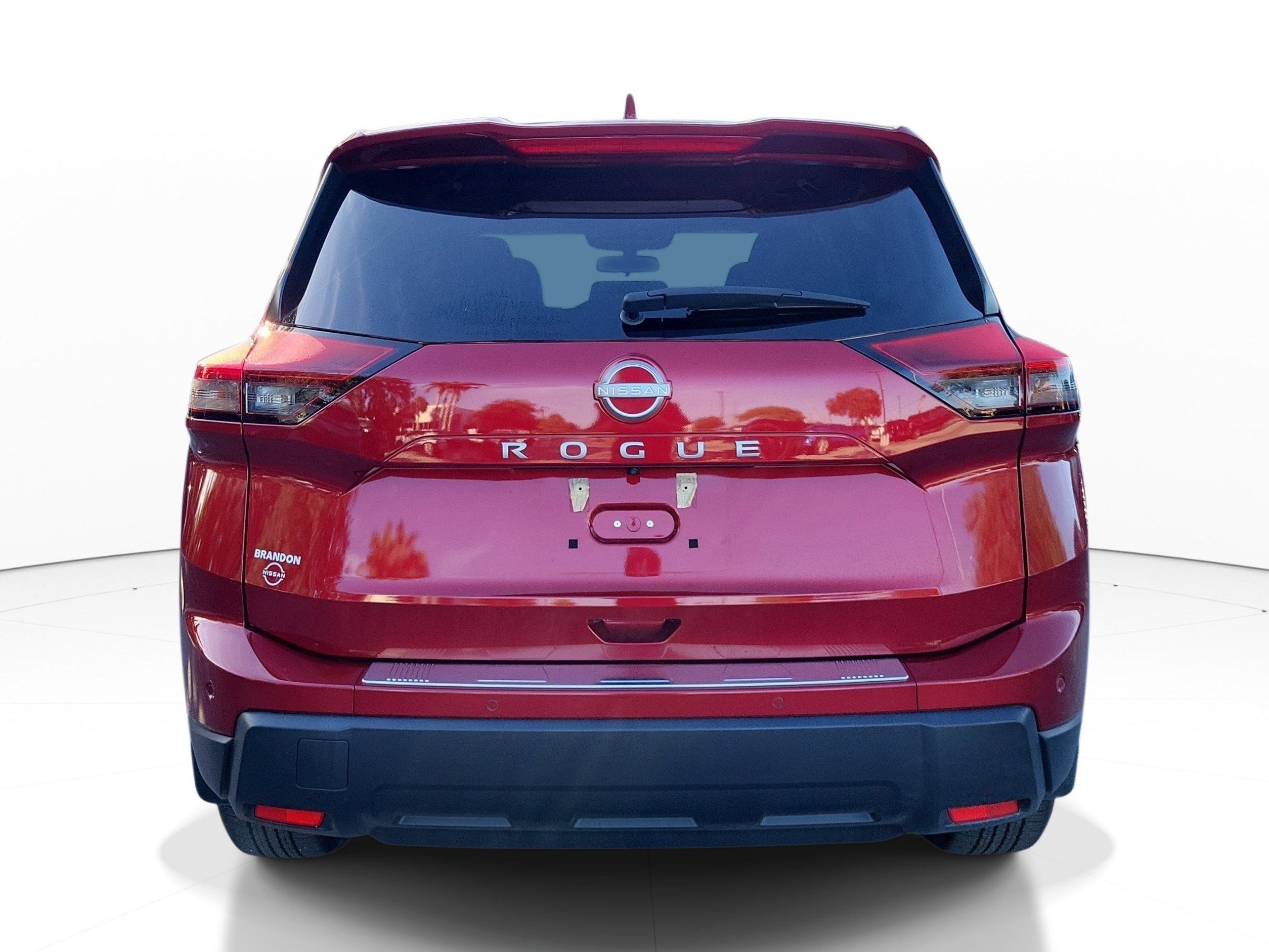 Certified 2025 Nissan Rogue SV w/ SV Premium Package FWD image 6