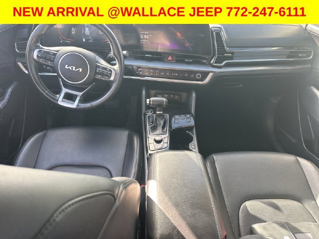Used 2023 Kia Sportage EX FWD image 17