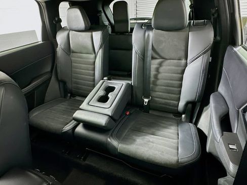 Used 2024 Mitsubishi Outlander SE FWD image 11