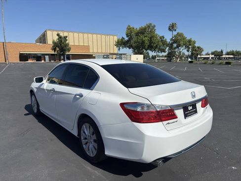 Used 2015 Honda Accord EX-L image 5