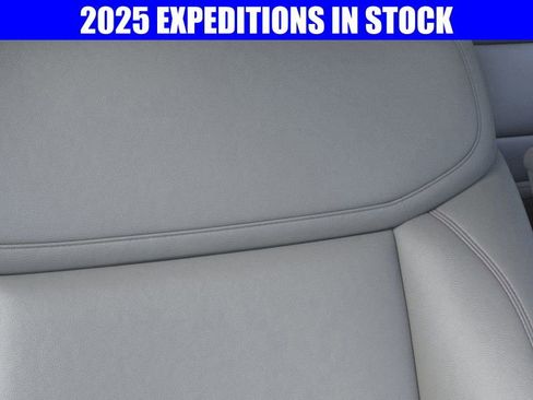 New 2025 Ford Expedition Max Active image 16