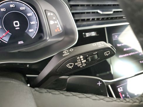 Certified 2021 Audi Q7 2.0T Premium Plus w/ Premium Plus Package image 37