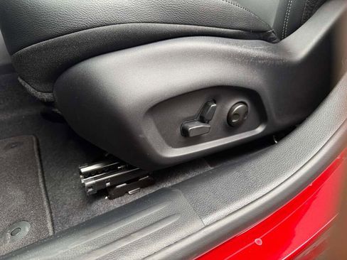 New 2026 Jeep Compass Limited image 19