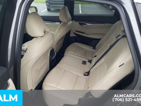 Used 2022 INFINITI QX50 Luxe image 17