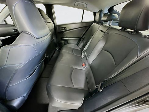 Used 2022 Toyota Prius Limited w/ Premium Convenience Package image 28