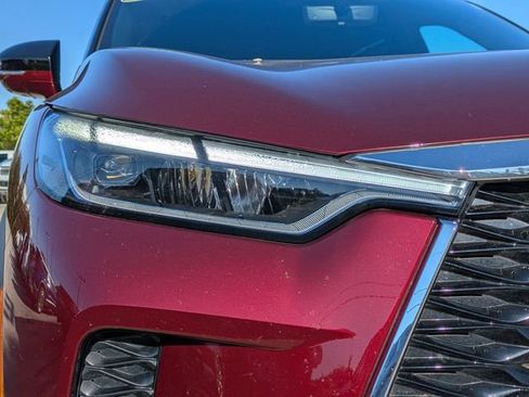 Used 2023 INFINITI QX60 Autograph image 10