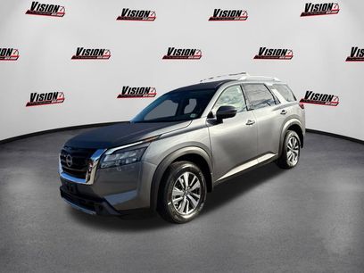 New 2025 Nissan Pathfinder SL